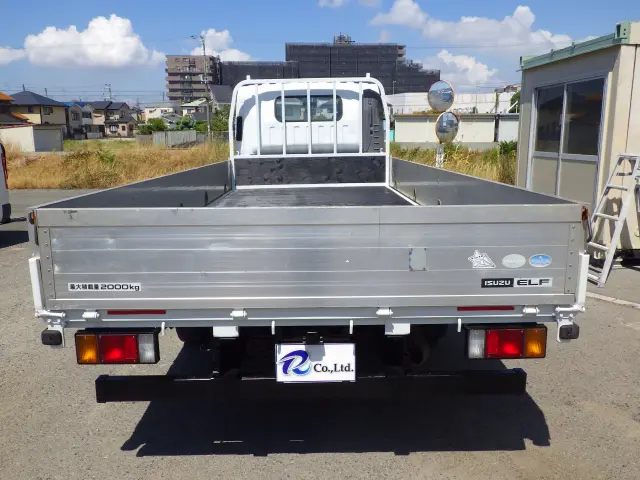 いすゞ エルフ TKG-NNR85AR(2WD)の写真5