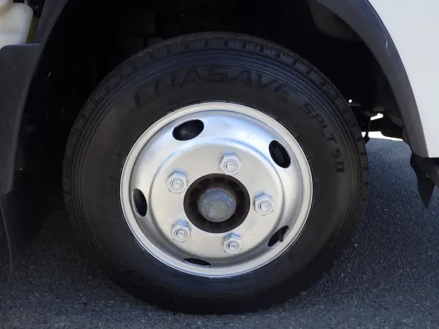 いすゞ エルフ TKG-NNR85AR(2WD)の写真25