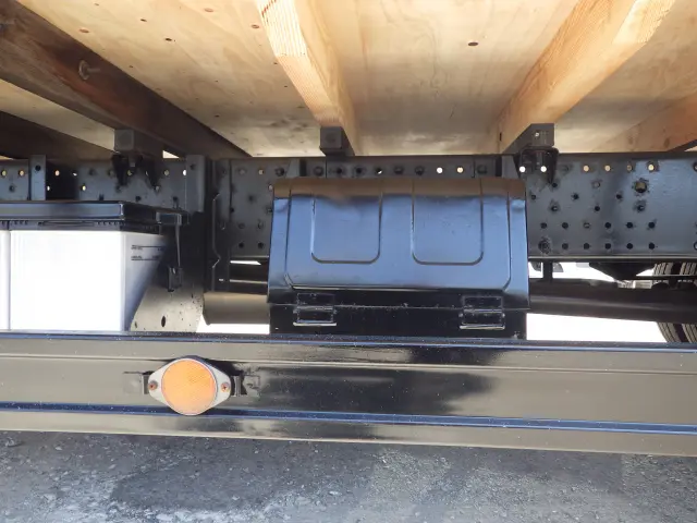 いすゞ エルフ TKG-NNR85AR(2WD)の写真35