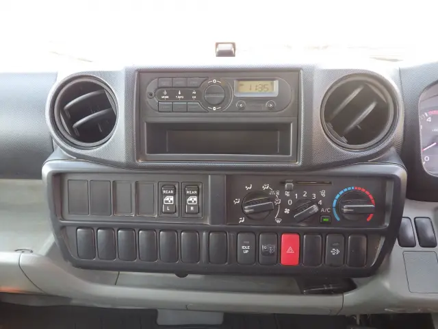 トヨタ トヨエース QDF-KDY231(2WD)の写真11