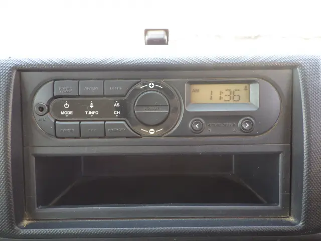 トヨタ トヨエース QDF-KDY231(2WD)の写真12