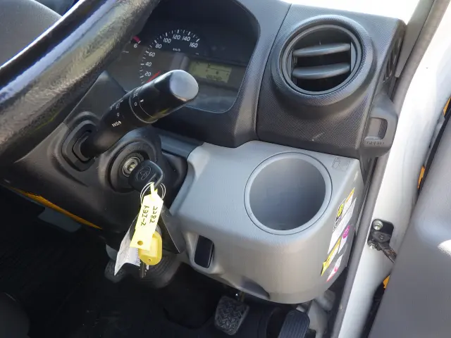 トヨタ トヨエース QDF-KDY231(2WD)の写真16