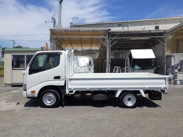 トヨタ トヨエース QDF-KDY231(2WD)の写真3