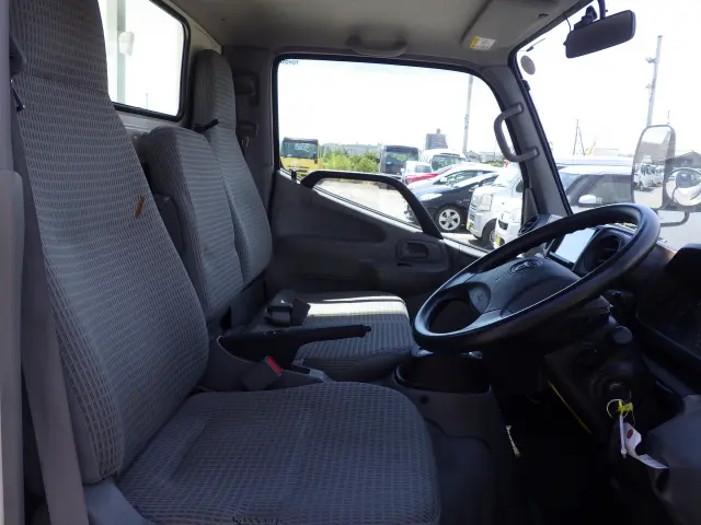トヨタ トヨエース QDF-KDY231(2WD)の写真7