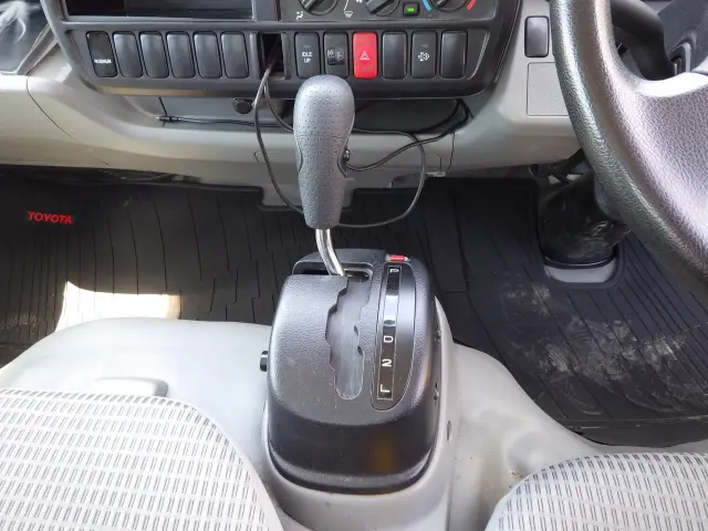 トヨタ トヨエース QDF-KDY231(2WD)の写真15