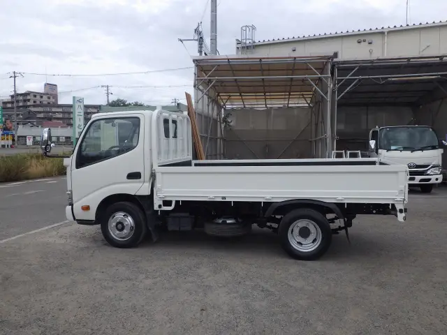 トヨタ ダイナ TPG-XZU605(2WD)の写真3
