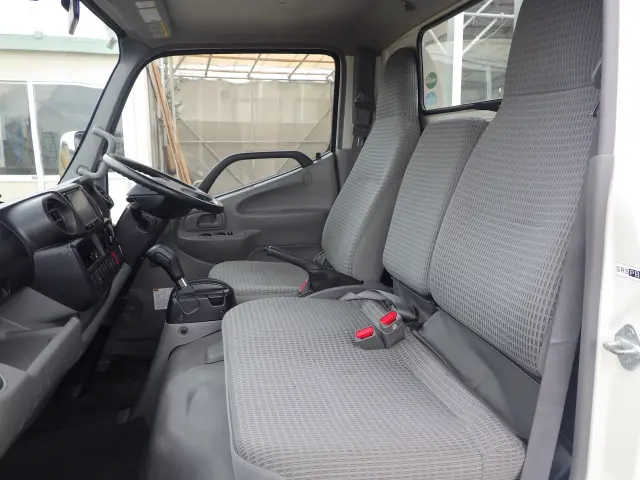 トヨタ ダイナ TPG-XZU605(2WD)の写真8