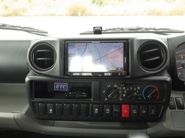 トヨタ ダイナ TPG-XZU605(2WD)の写真9
