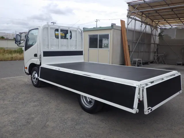 トヨタ ダイナ TPG-XZU605(2WD)の写真23