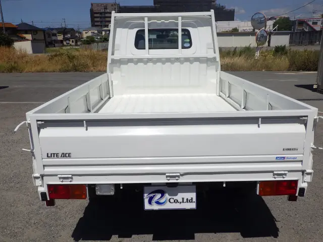トヨタ ライトエーストラック DBF-S402U(2WD)の写真5