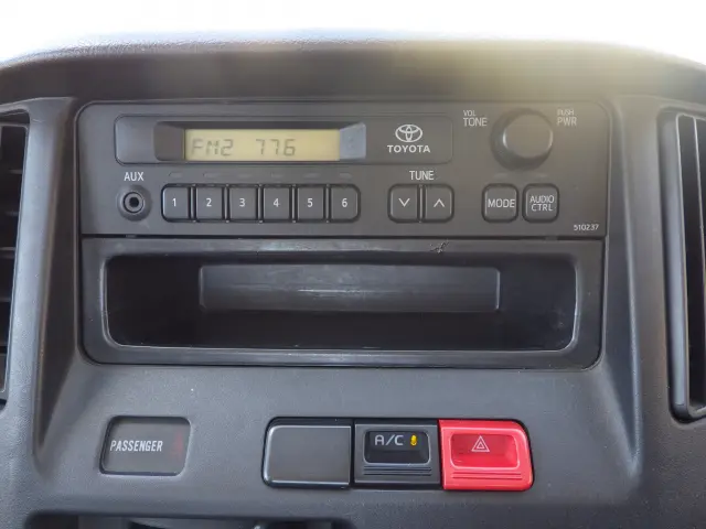 トヨタ ライトエーストラック DBF-S402U(2WD)の写真10