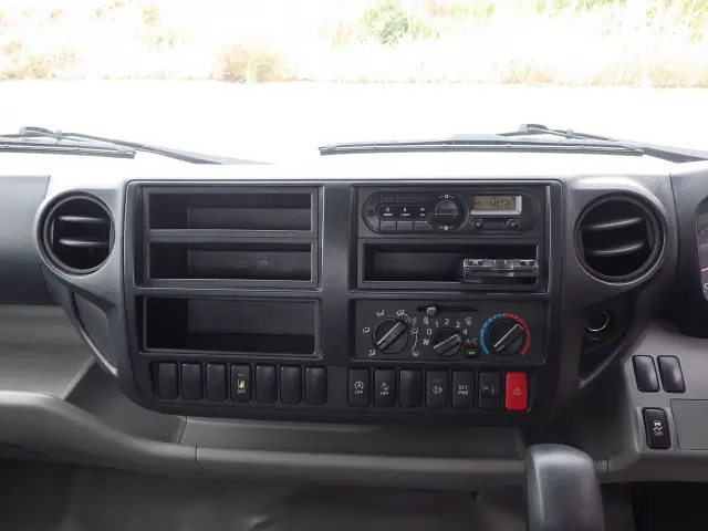 トヨタ ダイナ TPG-XZU710(2WD)の写真9