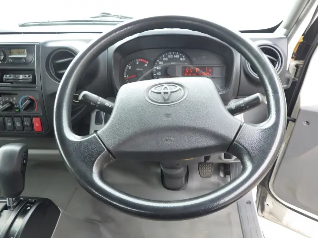 トヨタ ダイナ TPG-XZU710(2WD)の写真18