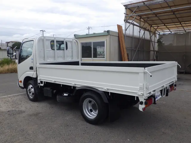 トヨタ ダイナ ＴＰＧ-ＸＺＣ605(2WD)の写真2