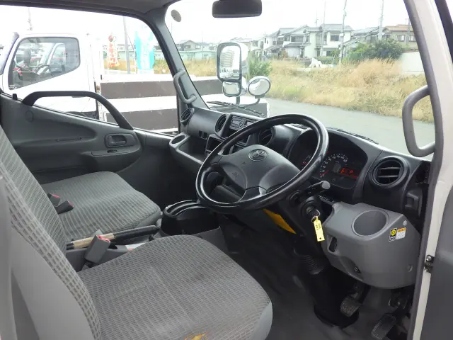 トヨタ ダイナ ＴＰＧ-ＸＺＣ605(2WD)の写真6