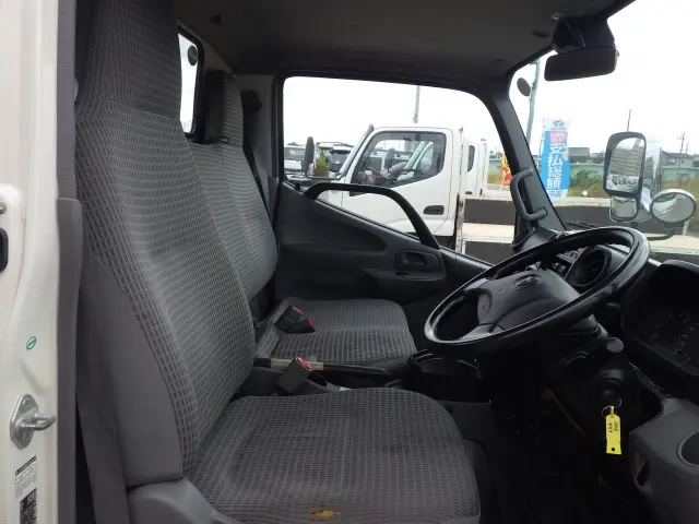トヨタ ダイナ ＴＰＧ-ＸＺＣ605(2WD)の写真7