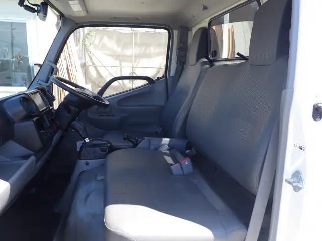 トヨタ ダイナ 2RG-XZC605(2WD)の写真8