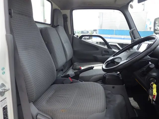トヨタ ダイナ TPG-XZU605(2WD)の写真7