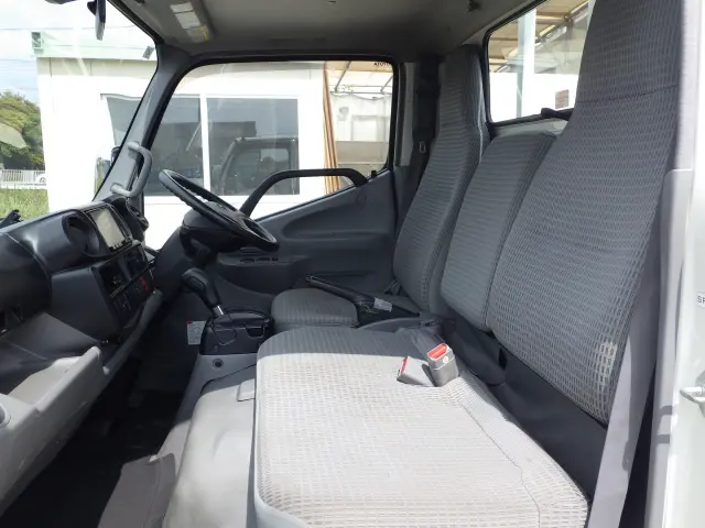 トヨタ ダイナ TPG-XZU605(2WD)の写真8