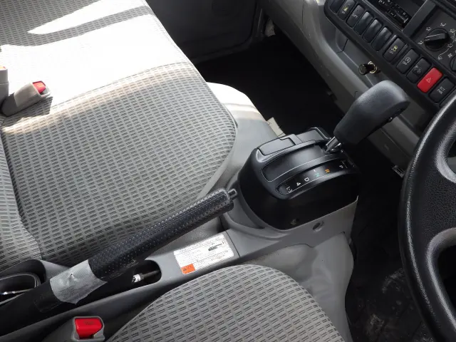 トヨタ ダイナ TPG-XZU605(2WD)の写真16