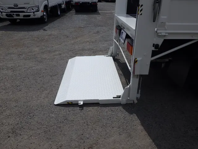 トヨタ ダイナ TPG-XZU605(2WD)の写真27