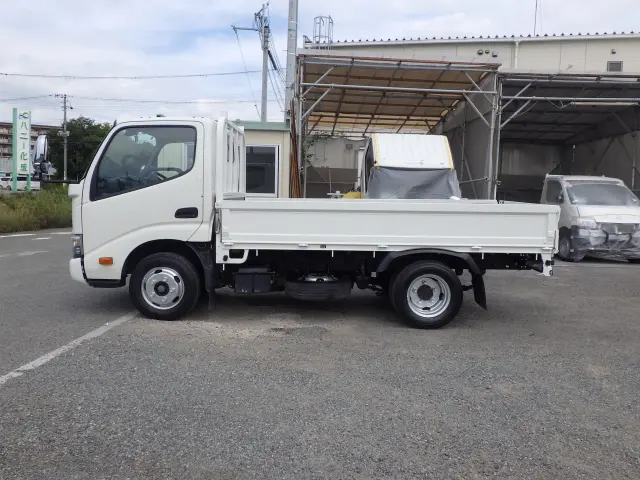 トヨタ ダイナ TPG-XZC605(2WD)の写真3