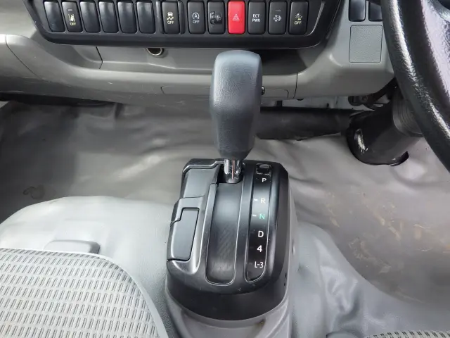 トヨタ ダイナ TPG-XZC605(2WD)の写真16