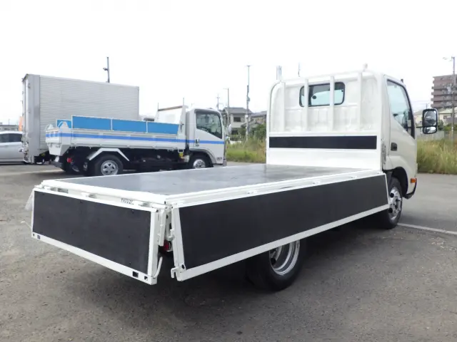 トヨタ ダイナ TPG-XZC605(2WD)の写真22