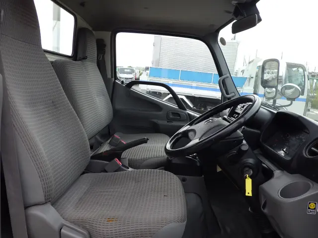 トヨタ ダイナ TPG-XZC605(2WD)の写真7