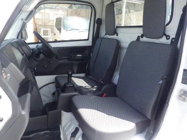 日産 クリッパートラック EBD-DR16T(2WD)の写真9