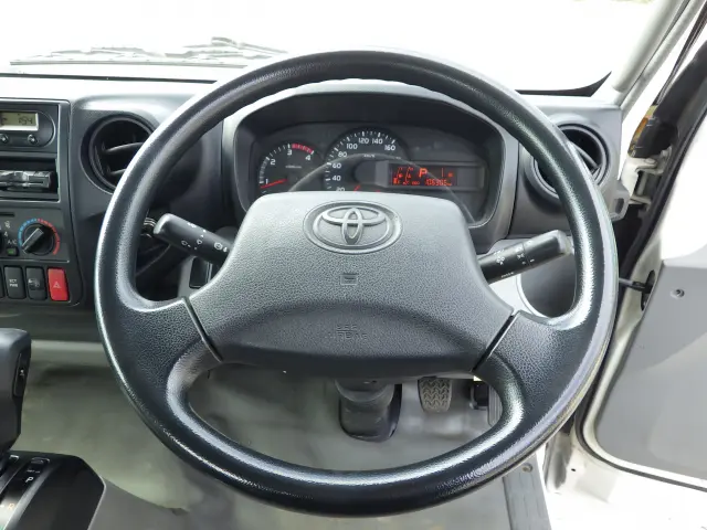 トヨタ ダイナ TPG-XZU710(2WD)の写真18