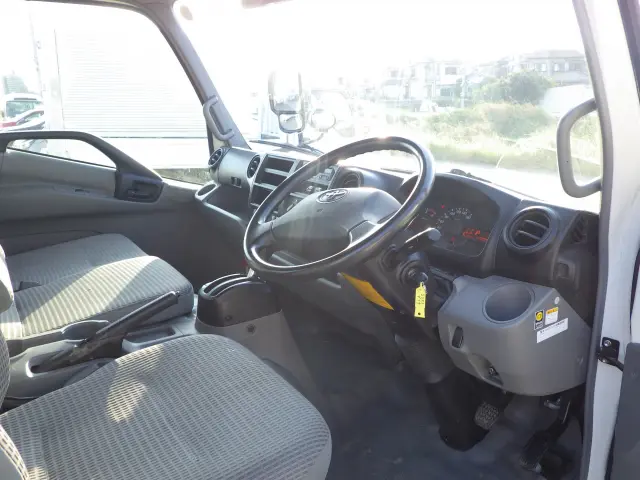 トヨタ ダイナ TPG-XZU710(2WD)の写真6