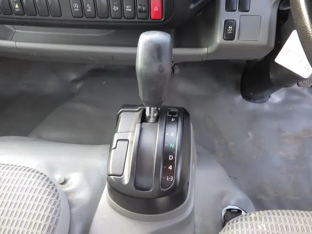 トヨタ ダイナ TPG-XZU710(2WD)の写真16