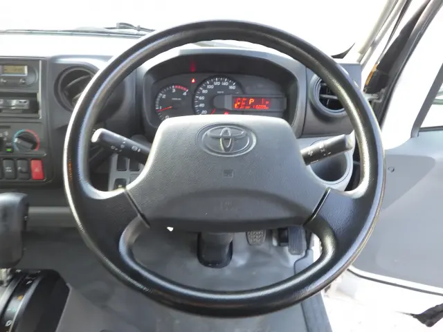 トヨタ ダイナ TPG-XZU710(2WD)の写真18