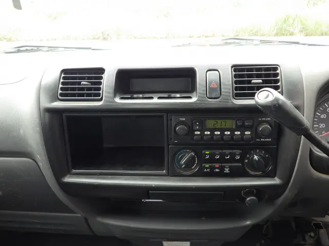 マツダ ボンゴトラック ABF-SKP2T(2WD)の写真9