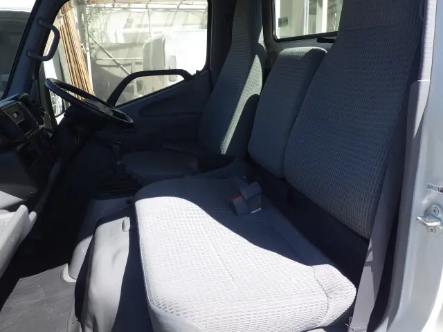 トヨタ トヨエース QDF-KDY231(2WD)の写真8