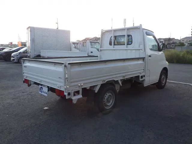 トヨタ タウンエーストラック DBF-S402U(2WD)の写真6