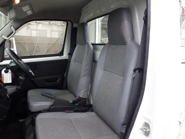 トヨタ タウンエーストラック 5BF-S403U(2WD)の写真8