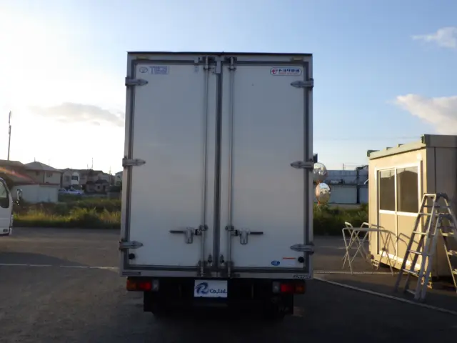 トヨタ ダイナ 2RG-XZC605(2WD)の写真5