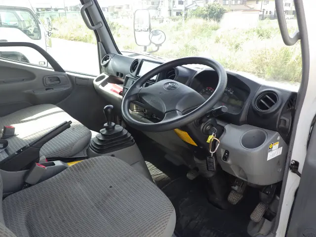 トヨタ ダイナ QDF-KDY231(2WD)の写真6