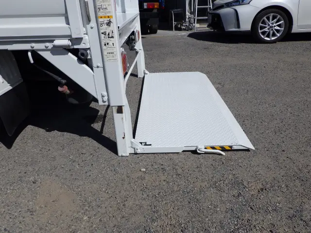 日産 バネットトラック ＡＢＦ-ＳＫＰ2ＴＮ(2WD)の写真28