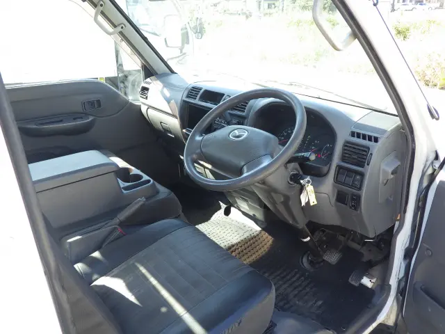 マツダ ボンゴトラック DBF-SLP2T(2WD)の写真6