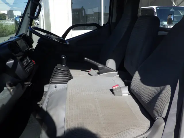 トヨタ トヨエース TKG-XZU605(2WD)の写真10