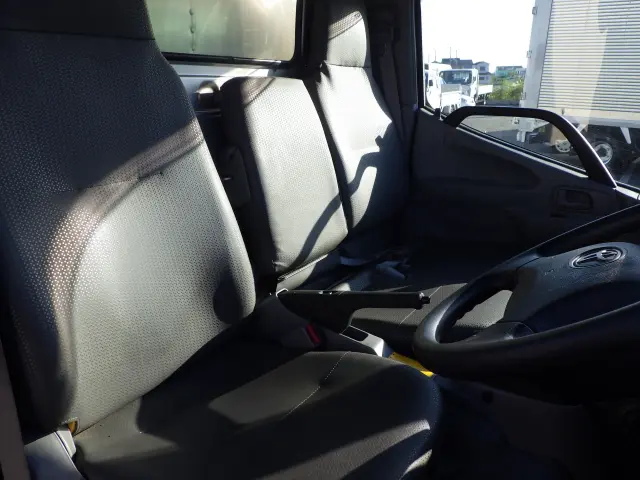 トヨタ トヨエース QDF-KDY231(2WD)の写真7