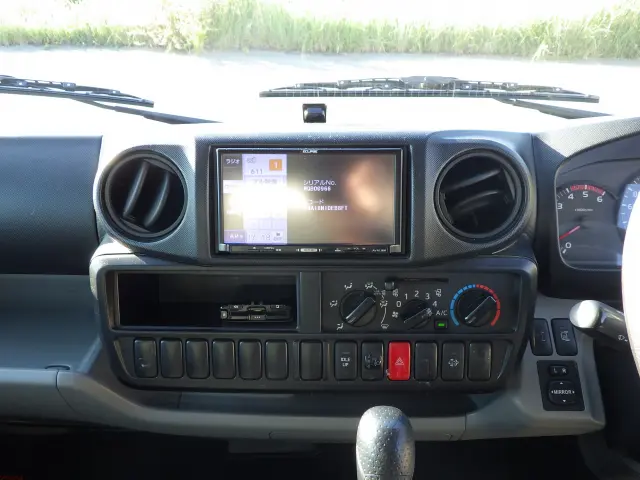 トヨタ トヨエース QDF-KDY231(2WD)の写真9