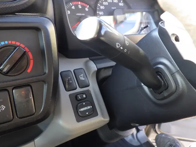 トヨタ トヨエース QDF-KDY231(2WD)の写真12