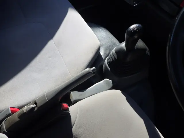 マツダ タイタン TRG-LKR85A(2WD)の写真16
