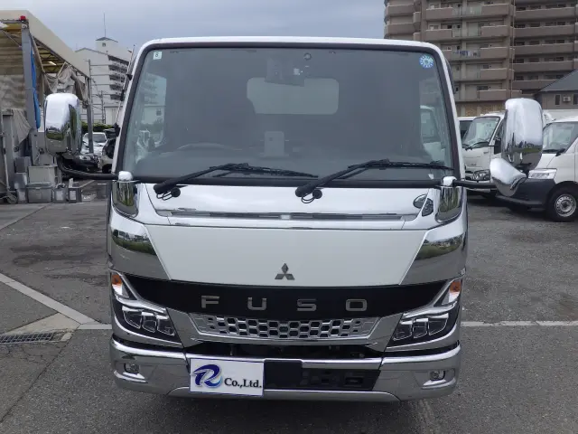 三菱 キャンター 2RG-FBA60(2WD)の写真4