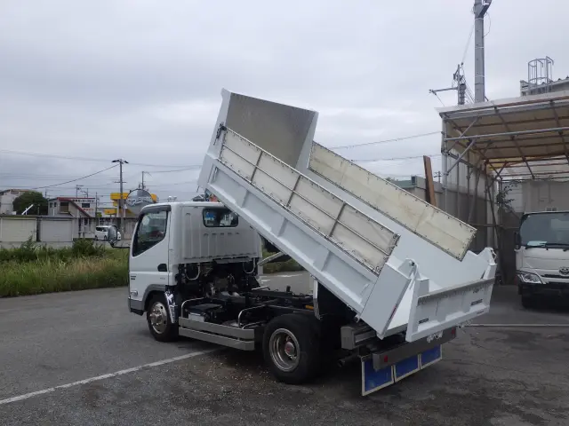 三菱 キャンター 2RG-FBA60(2WD)の写真26