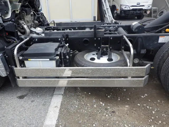 三菱 キャンター 2RG-FBA60(2WD)の写真34